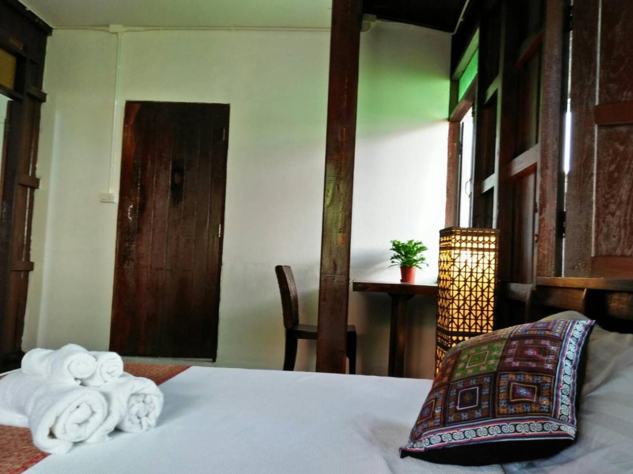 Baan Khun Krub Hotell Chiang Mai Eksteriør bilde