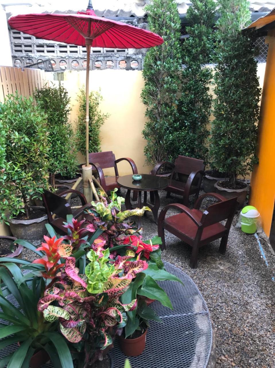 Baan Khun Krub Hotell Chiang Mai Eksteriør bilde